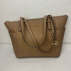 Michael Kors Jet Set East West Top Zip Tote Bag